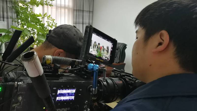 剧本杀式体验：九龙坡区广告片拍摄公司构建沉浸式消费决策路径